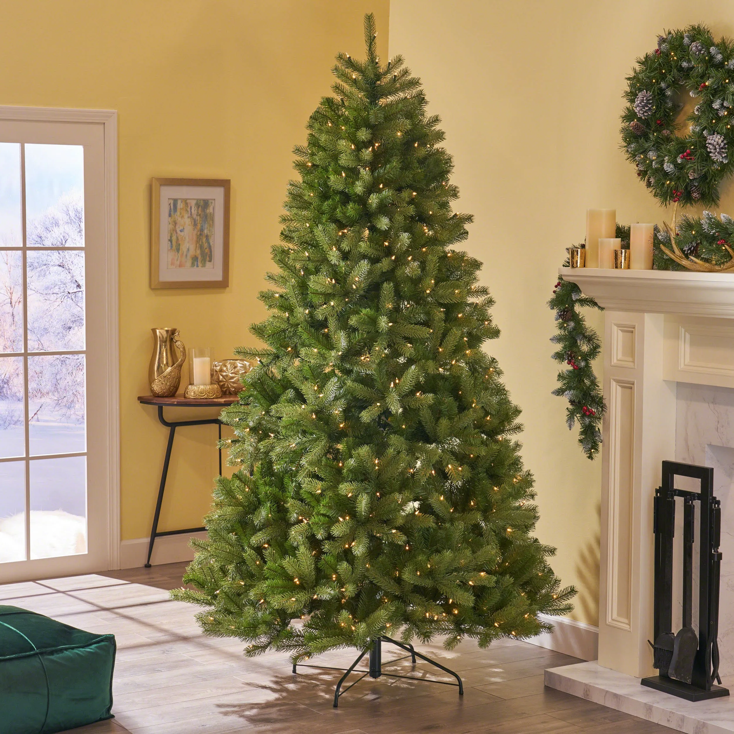 9-foot Mixed Spruce Hinged Artificial Christmas Tree - NH783703