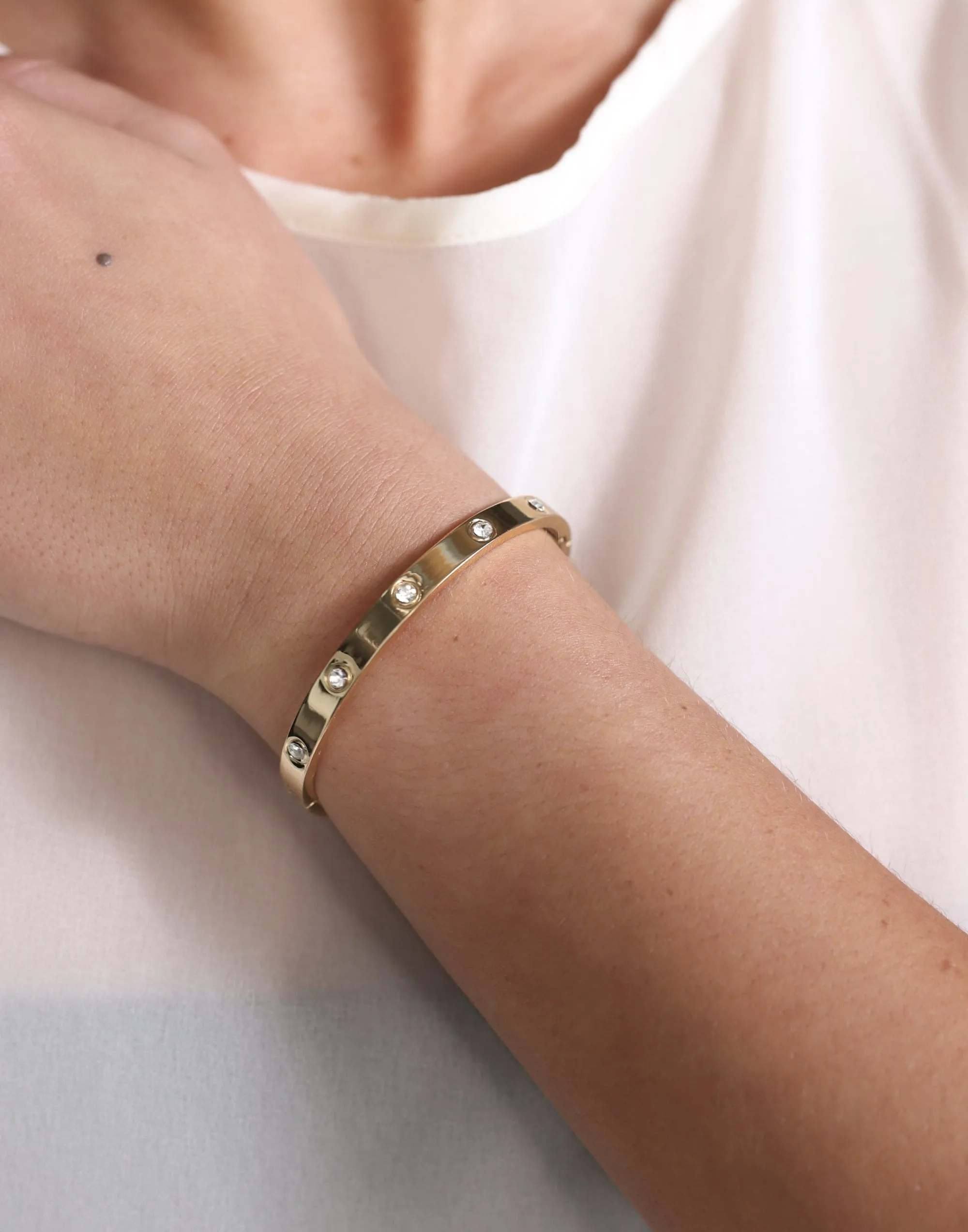 Claire Bangle (Gold)