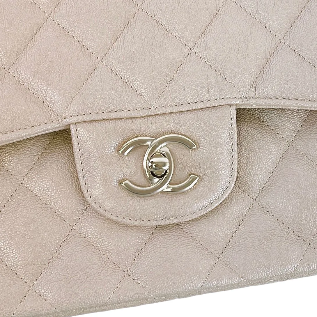 Classic Flap Jumbo Caviar Beige Iridescent GHW