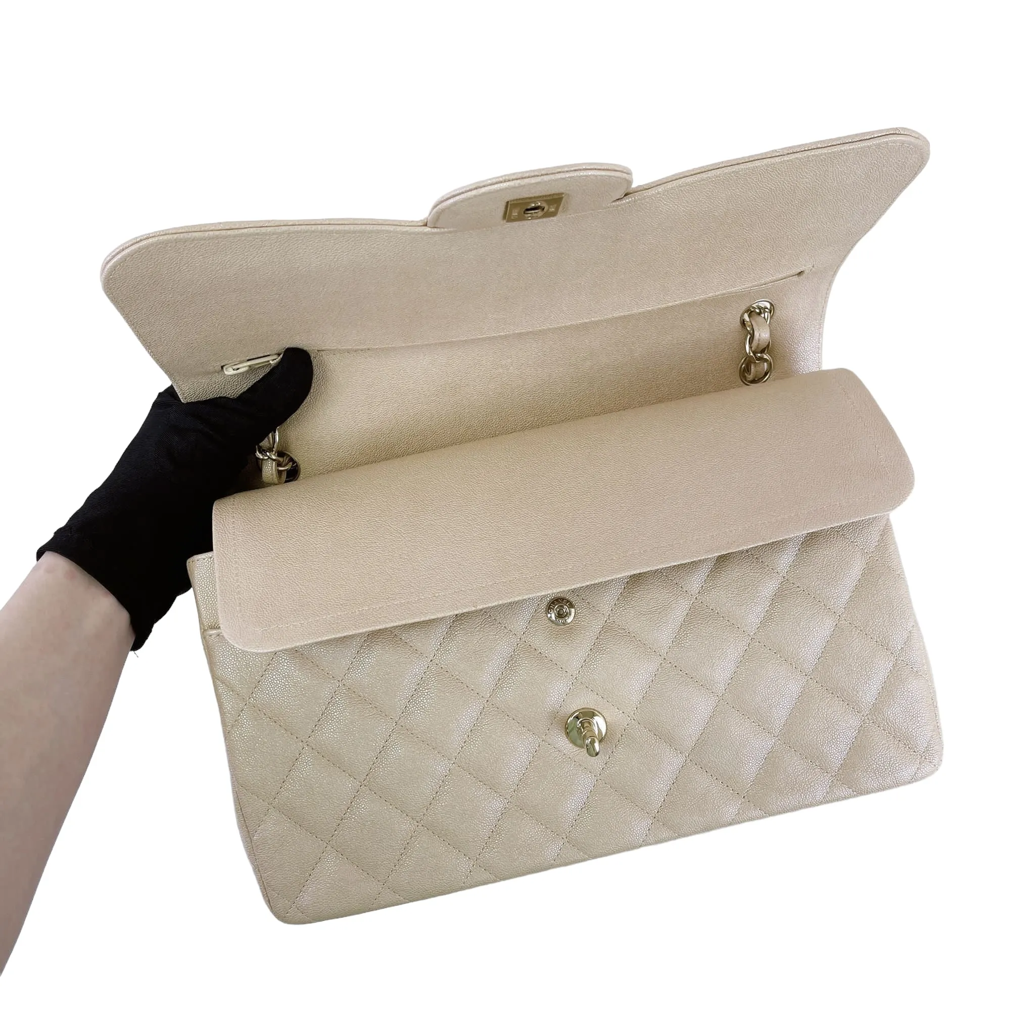 Classic Flap Jumbo Caviar Beige Iridescent GHW