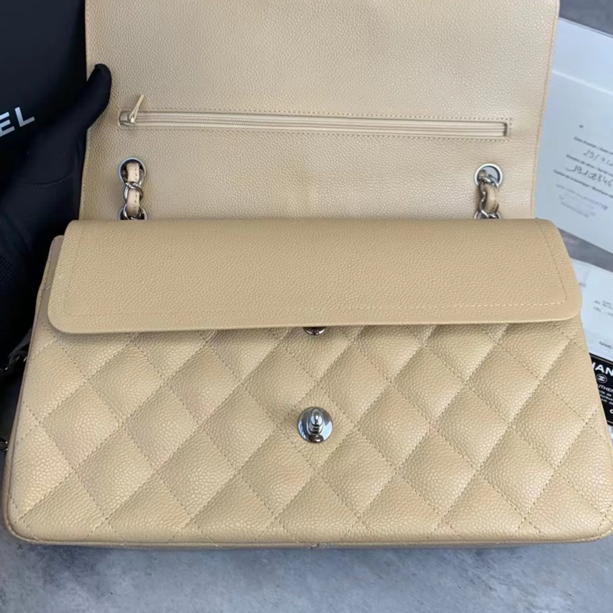 Classic Flap Jumbo Caviar Beige SHW