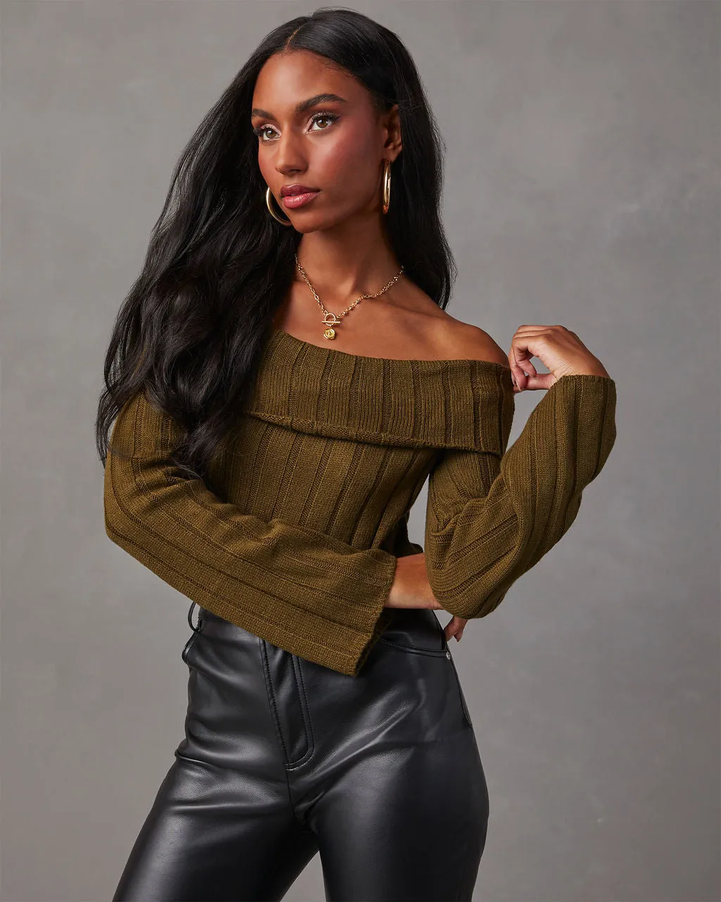 Daphne Off The Shoulder Ribbed Sweater