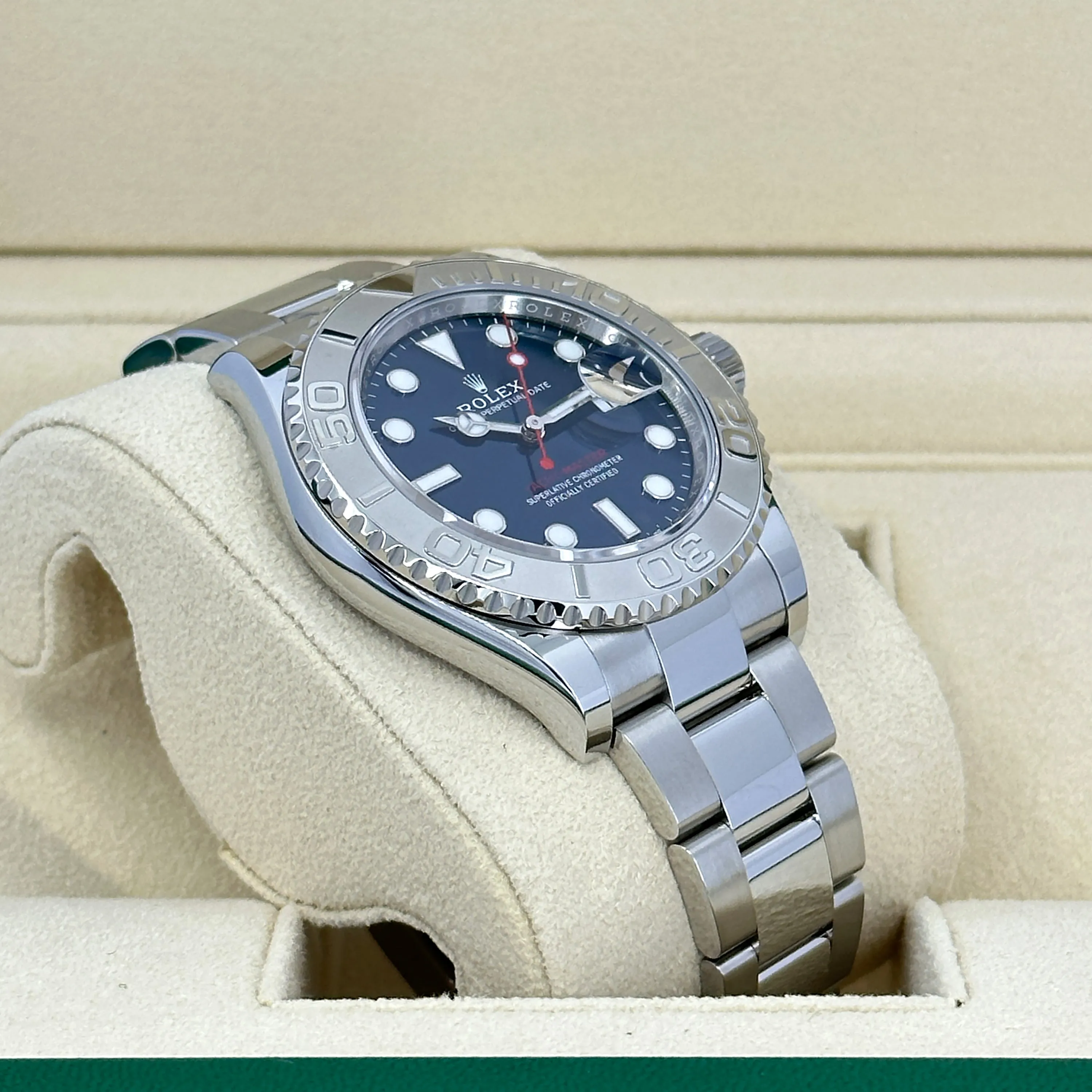 Rolex Yacht-Master 40, Oystersteel and platinum, 40mm, Ref# 126622-0002