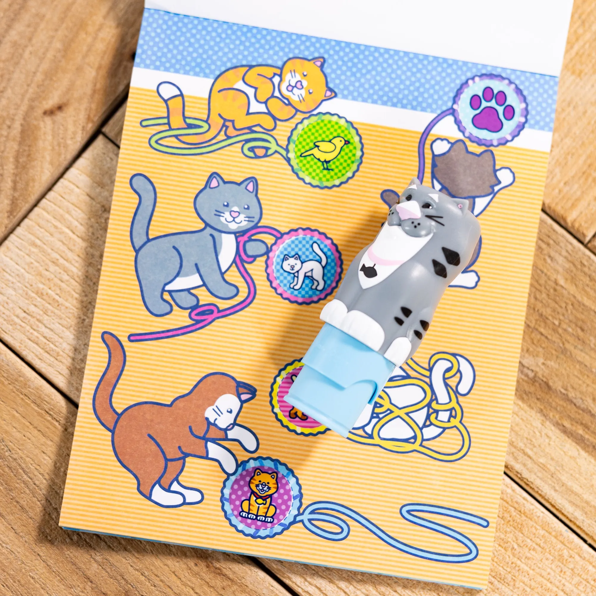 Sticker WOW!™ Activity Pad & Sticker Stamper - Cat